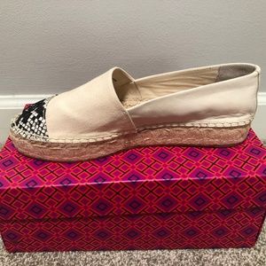 Tory Burch Platform Flats